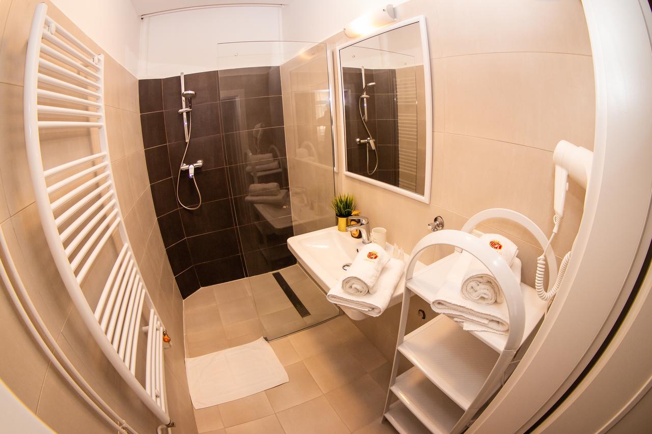 Apartman U Krale Tylova 515 Jičín Exteriör bild